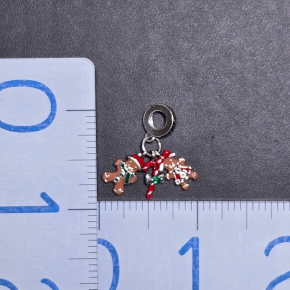Gingerbread Man & Woman Charm For Bracelets (NWOT) - Picture 4 of 4